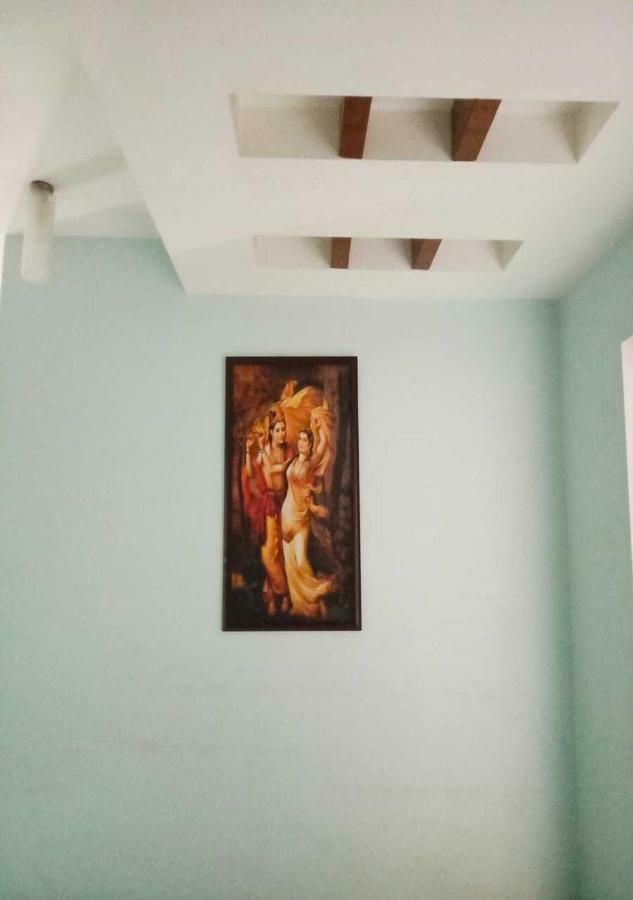 J P Residency Hotel Greater Noida Bagian luar foto